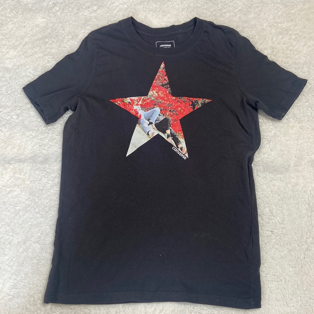Converse classic fit retro tee size Small